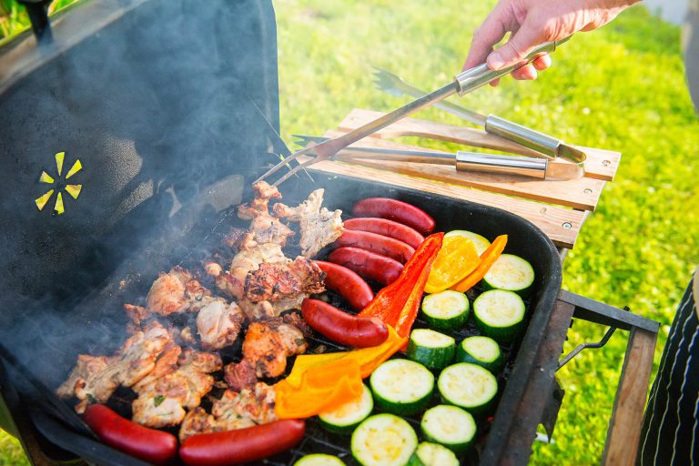 10 przepisów na dania z grilla, którymi zaskoczysz gości